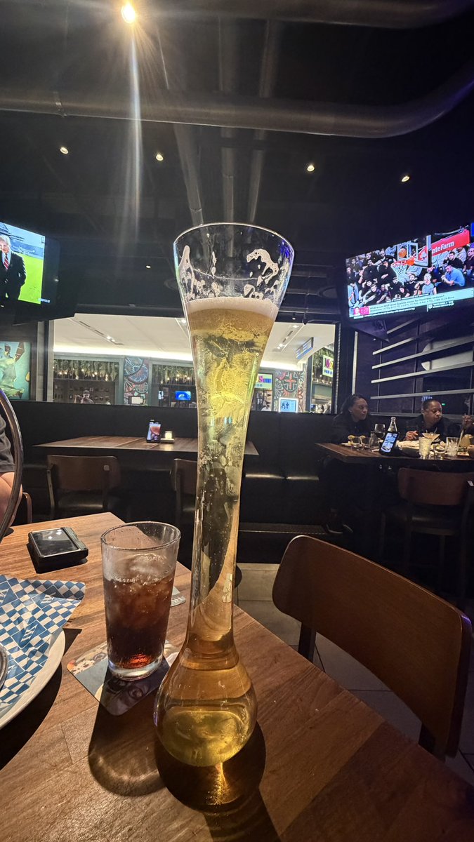 VITOUFO76's tweet photo. It’s been one of those days. Cider on tap. Let’s fooking go!!! https://t.co/bF2otHO059