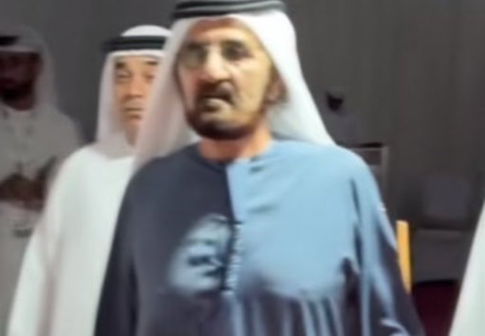 f8130096's tweet photo. الخبل اذا عبو راسه https://t.co/KEPIkVIBL3