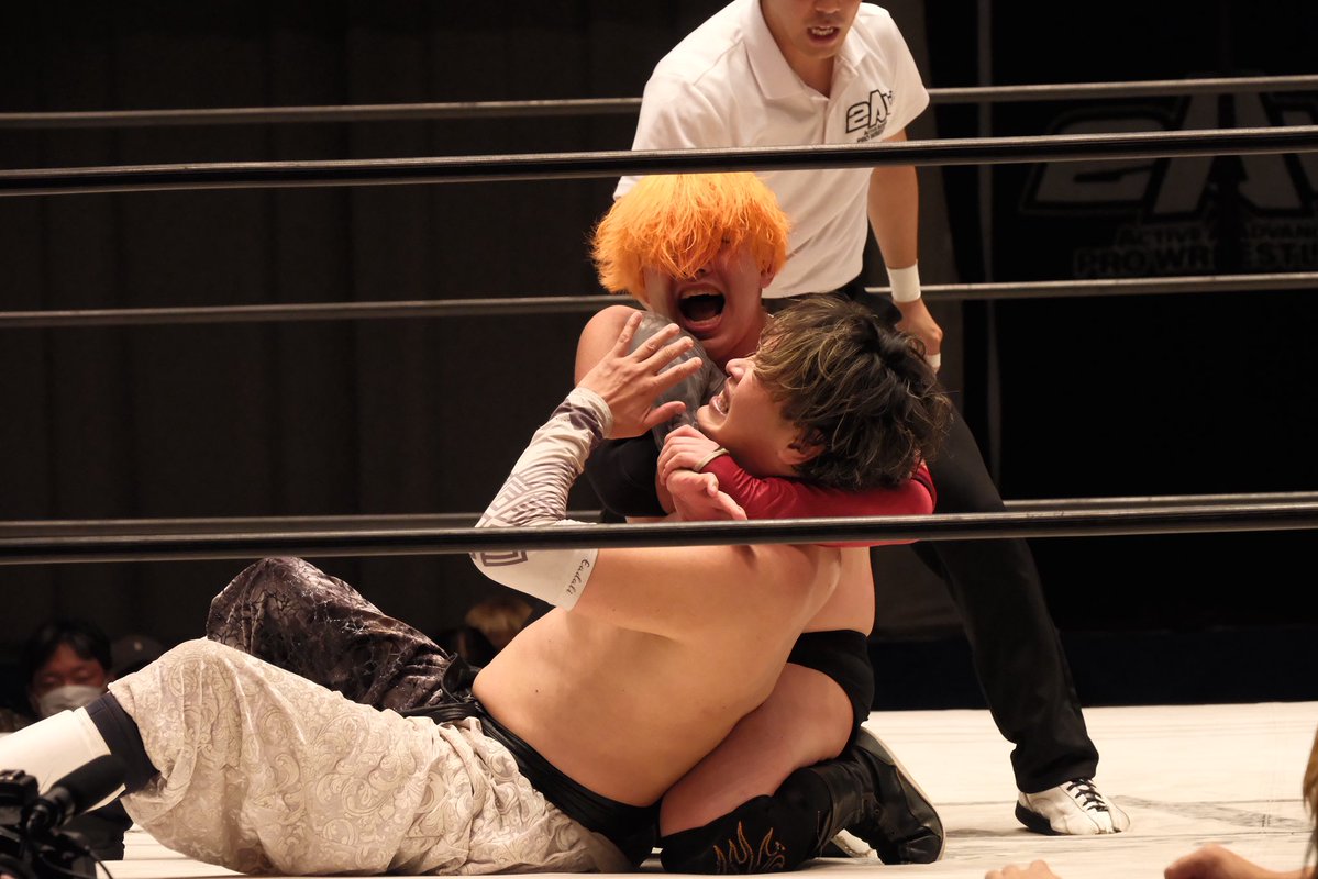 naoyavic's tweet photo. 2026 1012 

GRAND SLAM in 後楽園ホールの９４

#2AW 
#2AWはオモシロイ https://t.co/YpsHTms9Mp