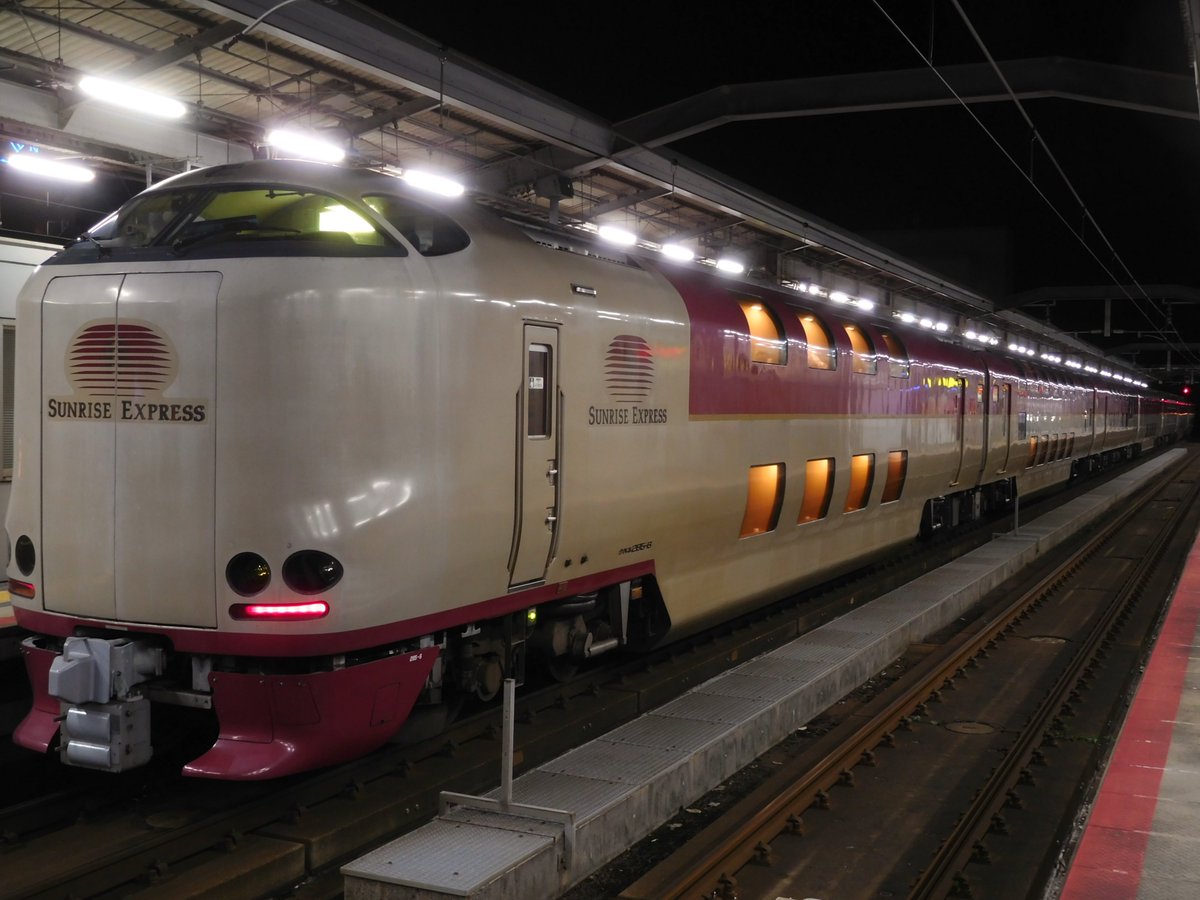 Railway223225's tweet photo. 2026.10/10(Sat)~12(Mon)
新山口→山陰行程 Vol.04
・285系0番台　サンライズ出雲
・227系500番台「Urara」
・キロ47　あめつち ～木次線～
・キハ120 https://t.co/jSB464LiIK