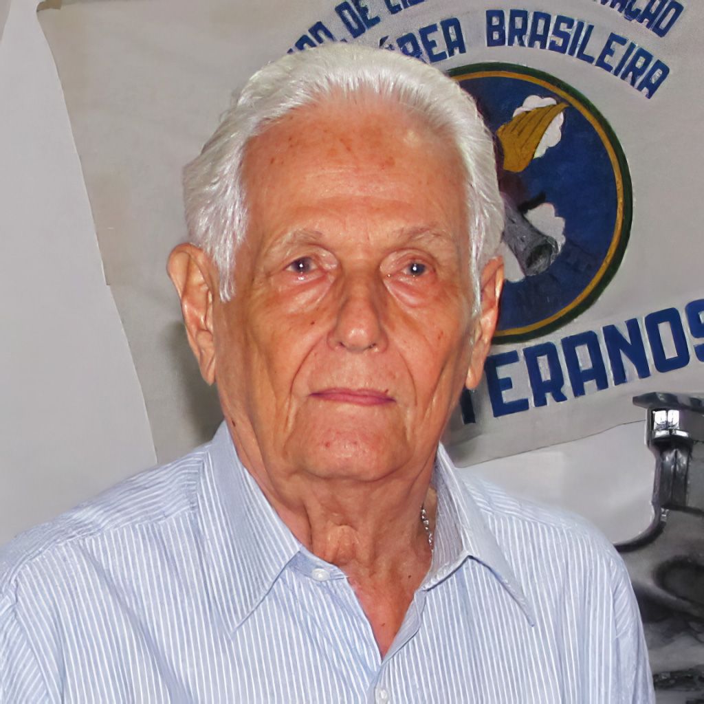 sentandoapua's tweet photo. Veterano Meira durante o almoço da família Jambock, CAER, 21 ABR 2012

#SentaAPua #1GAvCa #Jambock #VeteranosFAB #FAB #ForcaAereaBrasileira #AviacaoDeCaca #P47Thunderbolt #SegundaGuerraMundial #HistoriaMilitar #HeroisDoBrasil #FamiliaJambock https://t.co/KT8ymfxO4O