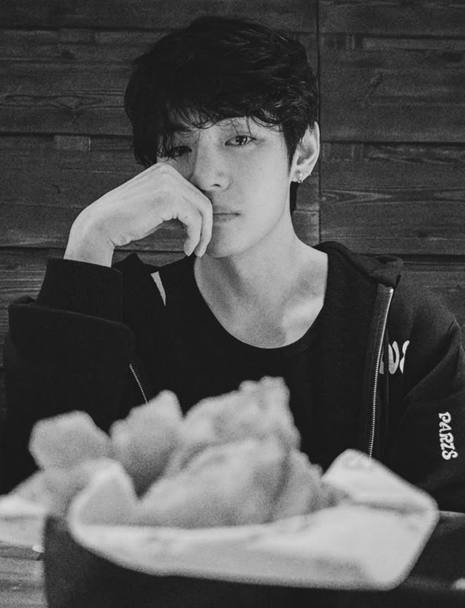 thvrchve's tweet photo. every heartbeat whispers your name, and just looking at you makes me fall in love all over again, deeper than before. https://t.co/dE2tg3Yjb4