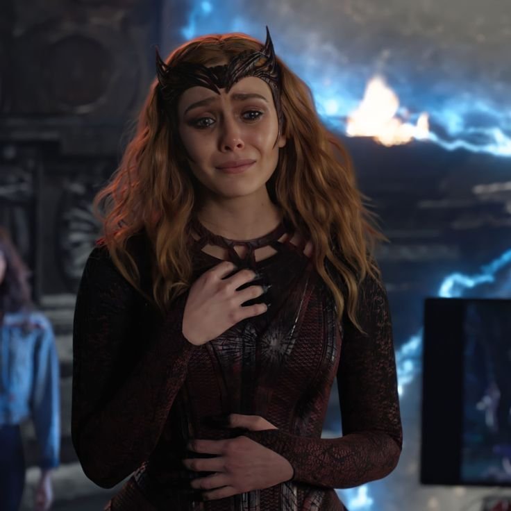 youdkmefr's tweet photo. the way earth-838 wanda’s eyes looked so much more alive than 616 wanda’s, she really went through so much https://t.co/C5Tx2nn27O