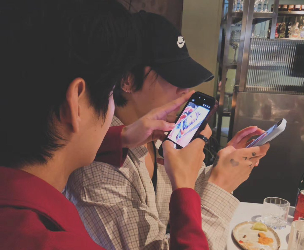 dosisofjeon's tweet photo. https://t.co/R8LtJCcZAL