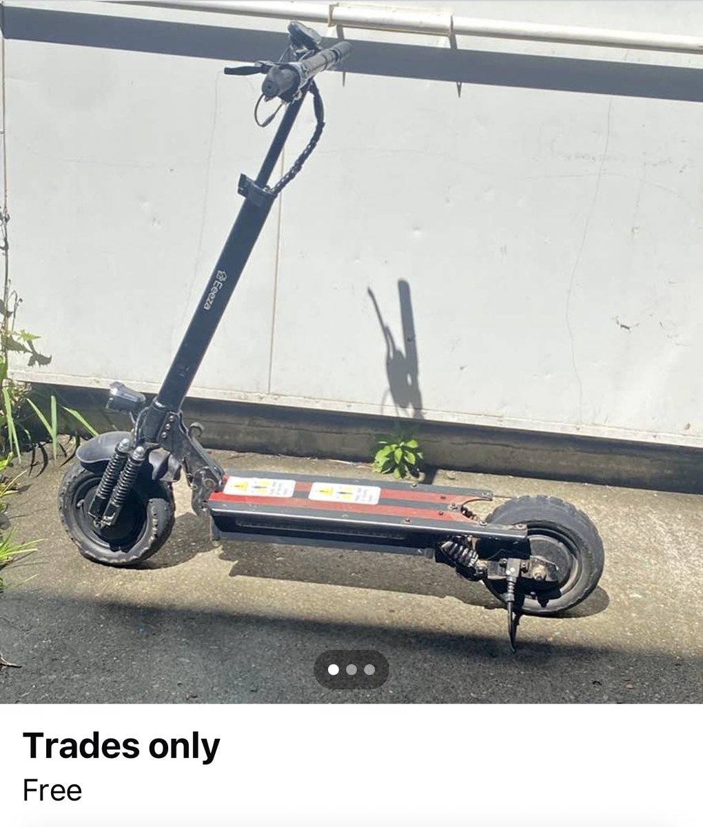 arbyscores's tweet photo. scooter grindr https://t.co/UlFYwmeQWN