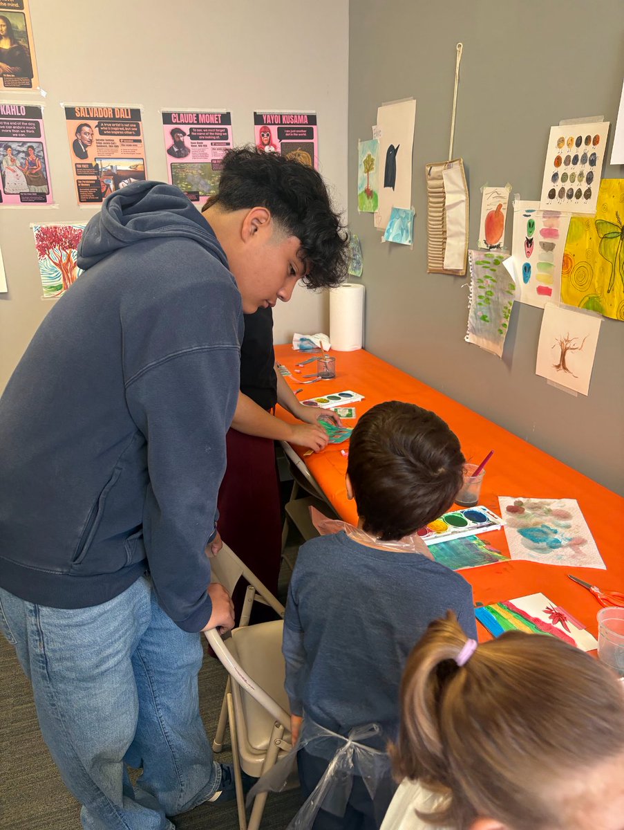 HandleyInteract's tweet photo. Lost in the art at YDC Art Class🎨 https://t.co/HjKWtPeOd4