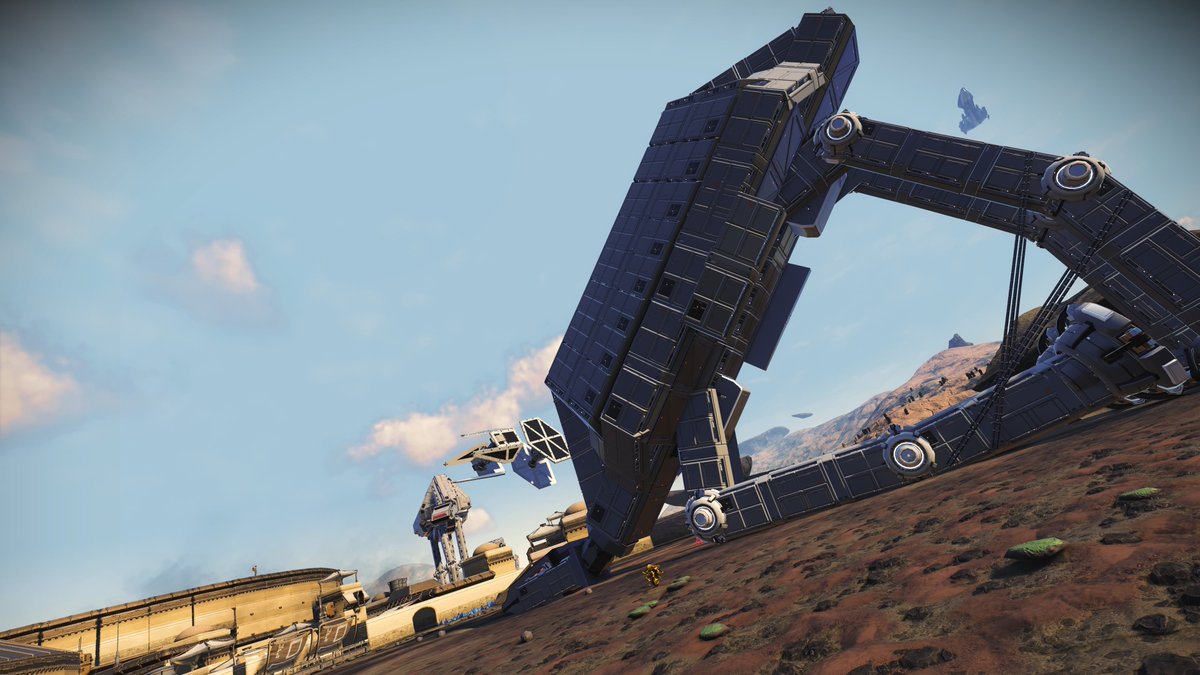 SPACEPIPATE's tweet photo. #ノーマンズスカイ
#NoMansSky
AT-TEの設置。
あとパーツ数どれぐらいなんだろうw
ミレニアムファルコンは流石に作れないかな？… https://t.co/YQrd9QzDuG