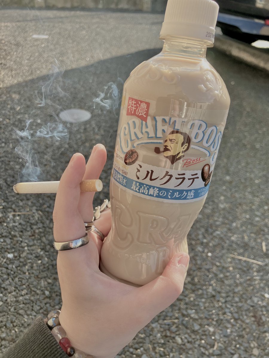 7HR33_4M's tweet photo. デイリーク工ス卜が一つとは限らなくってぇ…… https://t.co/UUdec7UJcD