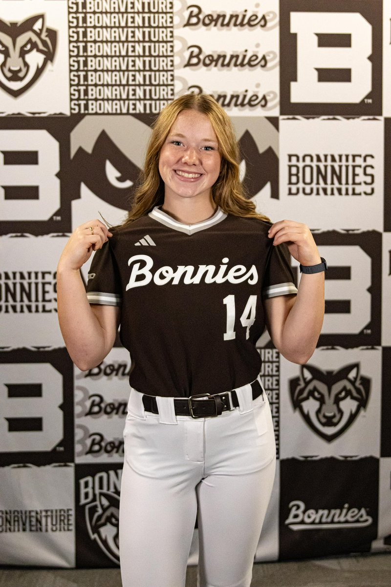 kylie_wilson25's tweet photo. I am beyond excited to announce my verbal commitment to St. Bonaventure University!   All Glory to God🙌✝️!  Thank you @CamdenDecker and @CiaraHanson_ for this amazing opportunity!  I can’t wait to finally call Bonaventure my home!  Go Bonnies! 🤎 https://t.co/bCaP6071Td