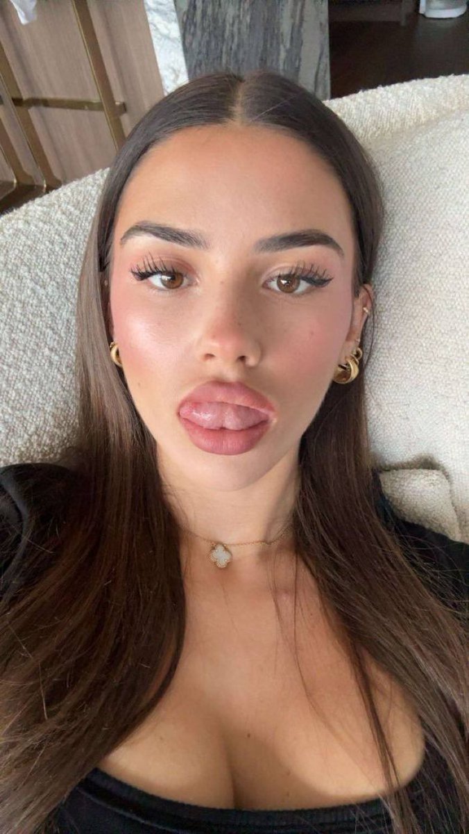 mommyscam01's tweet photo. Gaslighting you into sending me ur entire paycheck is so much fun 🥵

“ It’s a harmless kink 🏧“
"Debt is sooo good for you🥴"

Lie to yourself… let manscam win ✨ https://t.co/YHU8zEYVrG