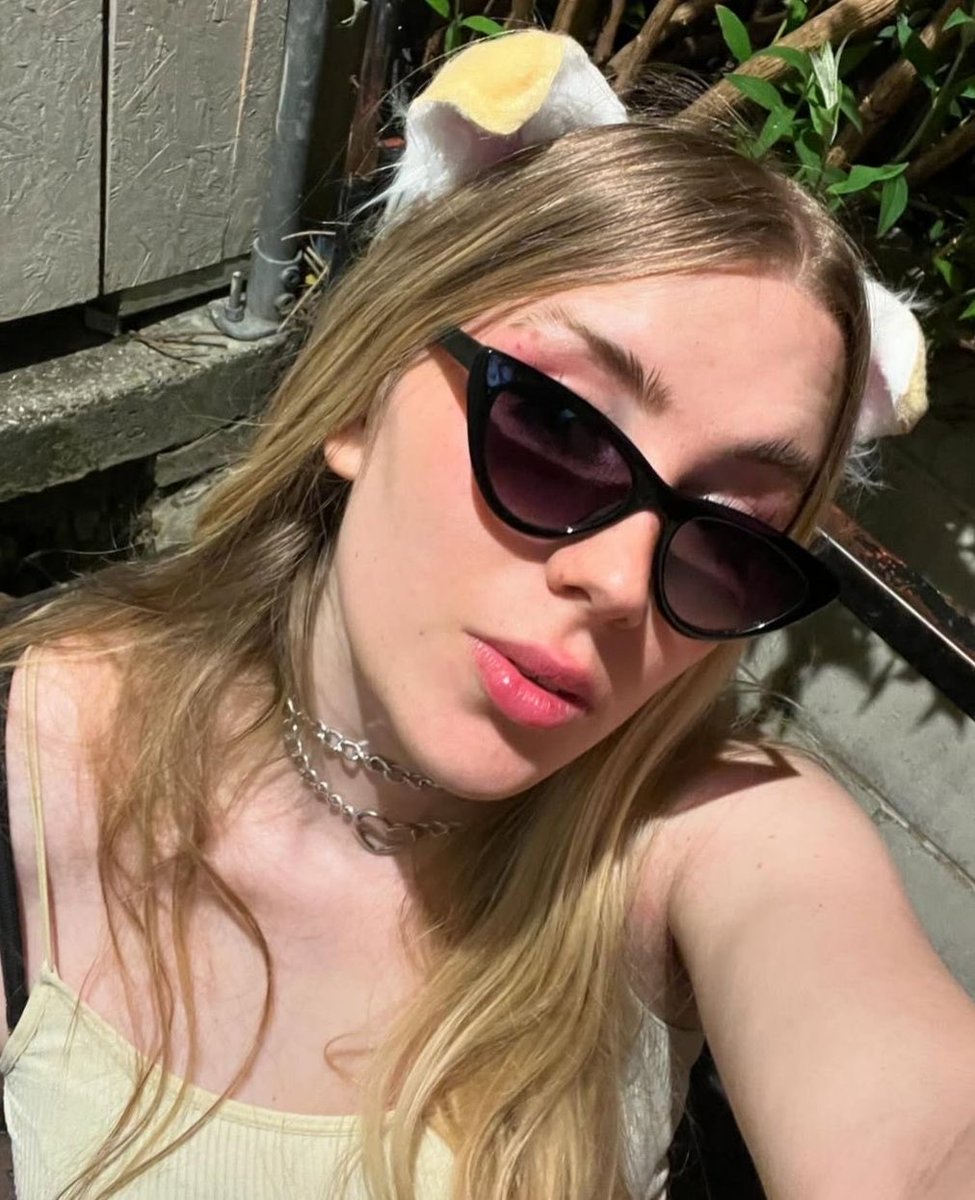 CandyLinaa's tweet photo. Many don’t want me because I’m a transgender woman,if you love me drop a comment 
#trans #shemale #crossdress #porn https://t.co/FTzMYOEUH3