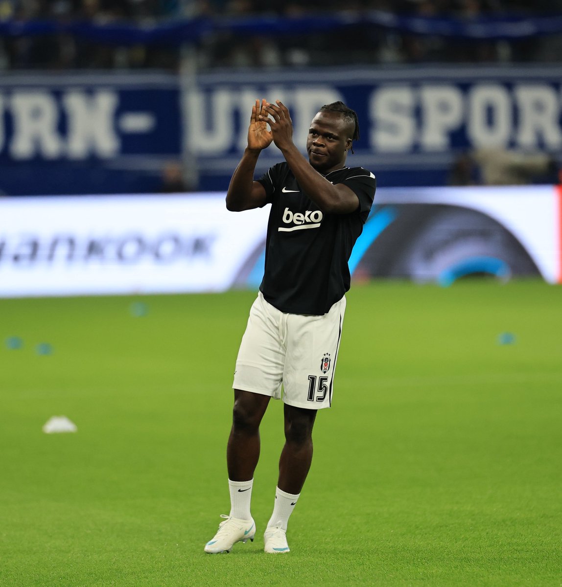 Juniorolaitan15's tweet photo. Another European night, another victory, another assist. Proud of the team! 🤍🦅🏆 the journey continues 🏹

Special thanks to our amazing fans who travelled to Germany to support us. This win is for you! 🖤🤍 https://t.co/4ZhGkmhom5
