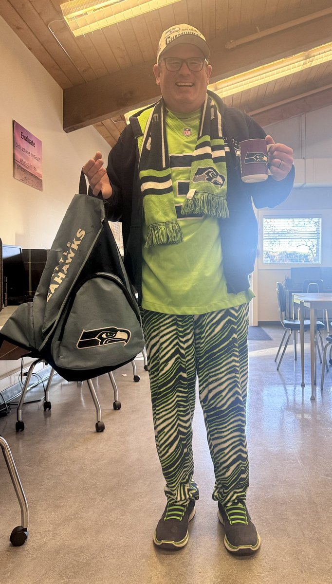 technolandy's tweet photo. @Seahawks @NFLonPrime I was showing off @Seahawks pride at my school today #PrincipalDressCode https://t.co/a8dPq6J8lw