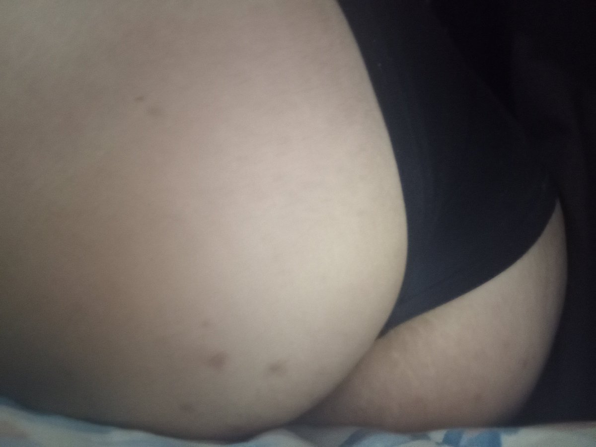 Cami_porn088's tweet photo. Esta pequeño no creen? 🍑 https://t.co/aJxwZnJN61