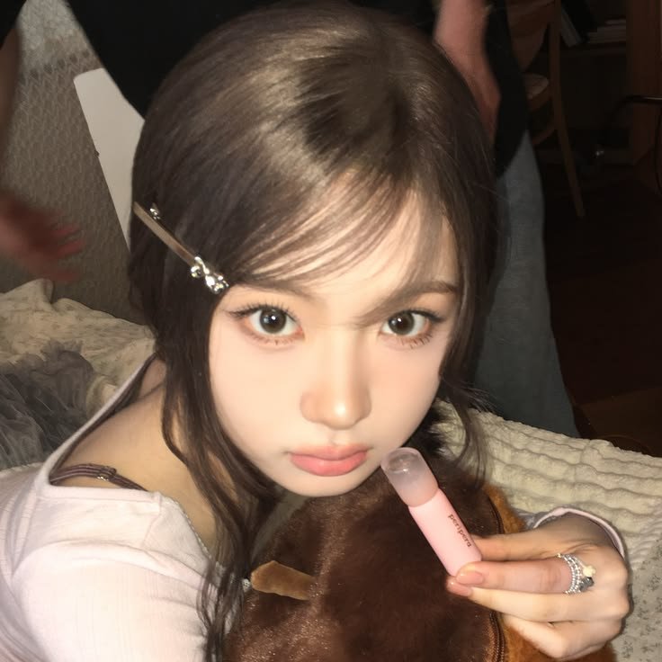 cryptfears's tweet photo. 4 fotos dos seus bias, 4 mooties

@yyutaveil @devaneava @kmjemo @ninghaez https://t.co/wju5zPi9wd