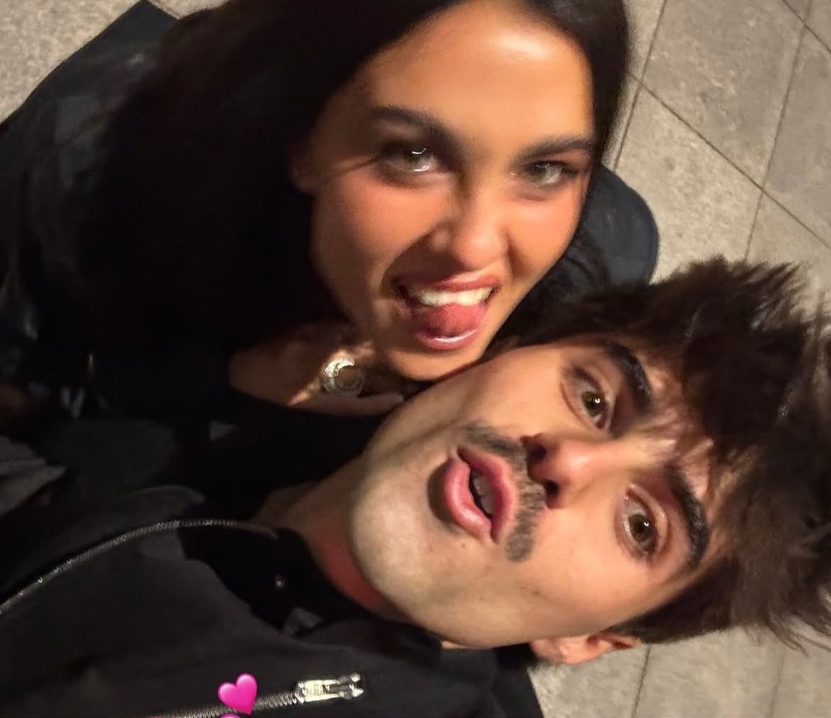 40sbonet's tweet photo. son tan hermanitos 👫🏻 https://t.co/wBd9umT1Lt