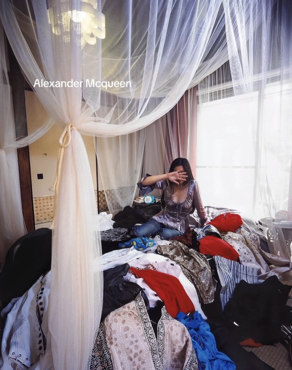 HardestFitPics's tweet photo. Back in 2008, Kyoichi Tsuzuki shot some of Tokyo’s real fashion brand collectors in their tiny apartments overrun by the brands they lived for 📸 https://t.co/iwYJNPOnwM