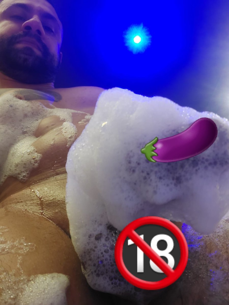 LukasZaad's tweet photo. Tô cheio de espuma mostrando esse volume gostoso…

Quem quer estar aqui comigo nessa espuma, sentindo eu pulsando gostoso?

Quer ver como eu fico animado?
Pronto pra comer aquela bucetinha deliciosa e aquele cuzinho apertado 😈
Confere nas plataformas: https://t.co/LHqhC2pvjx 🔥 https://t.co/Xnya5S4eMl