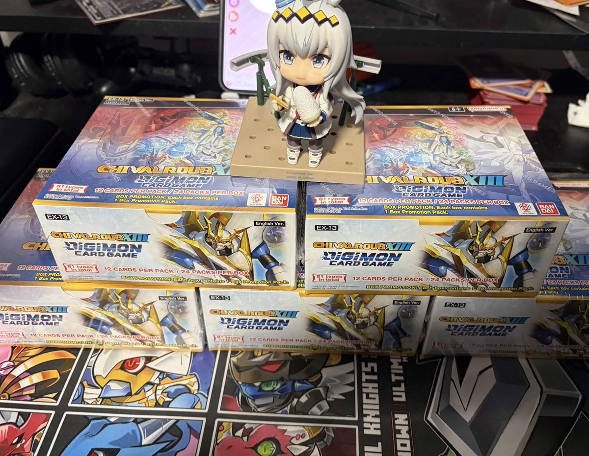GoldnightAngel's tweet photo. Got five whole booster boxes to open tonight, wish me luck cause some of the cards in this set are pretty nutty! Live now, link below. https://t.co/C0TjN7JNqZ