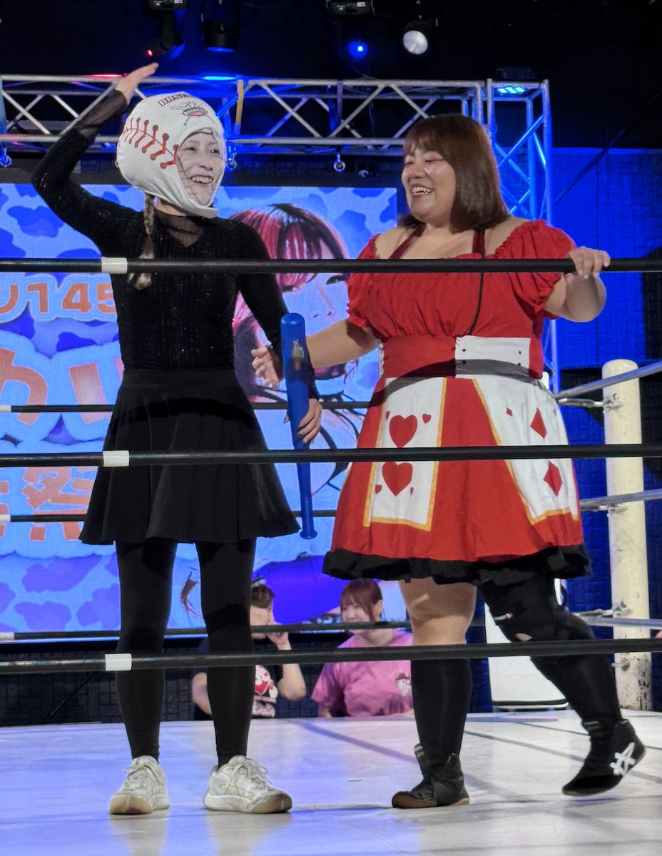 StrollCam's tweet photo. Ice Ribbon #1451 ~ Hamukatsu Birthday Festival
2025.10.25 – Ice Ribbon Dojo

Sumika Yanagawa ⚾ &amp; Totoro Satsuki ♥️♣️

#柳川澄樺 #トトロさつき #iceribbon #アイスリボン #ハムカツ生誕祭 #アイスリボン道場 https://t.co/cvrzzaDuEo