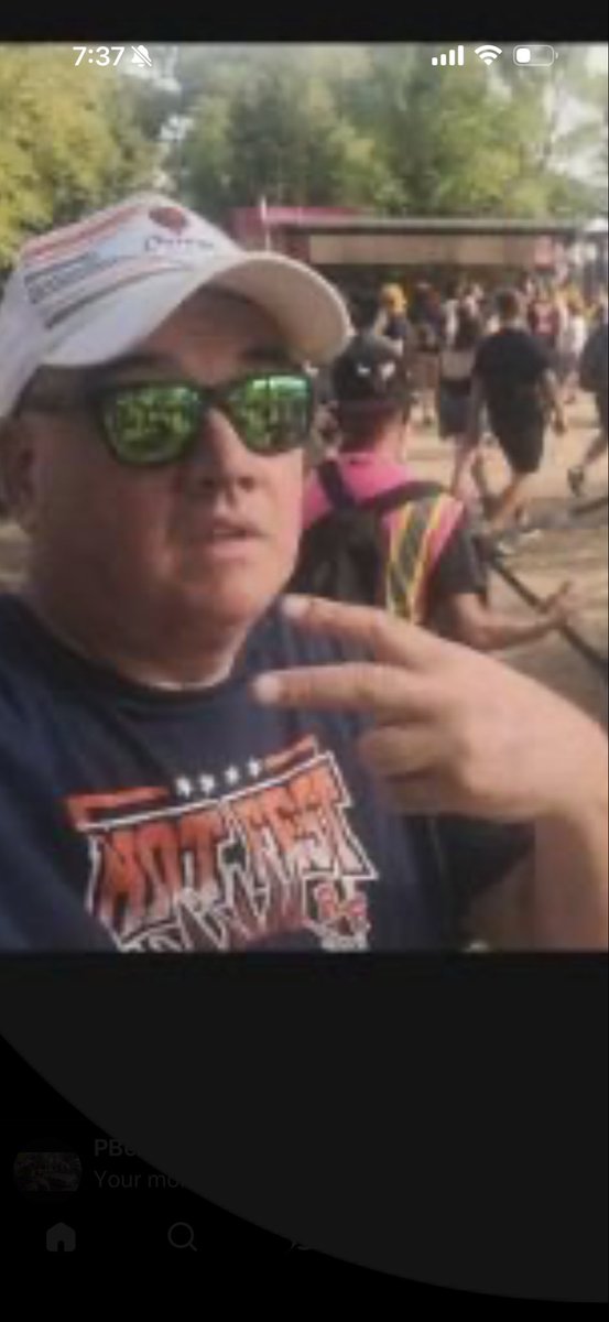 goldenburn0's tweet photo. @ChrisBlaker51 @79illwill Lmfao coming from this guy. Jokes write themselves. Hahahahahahaha https://t.co/RMmAMNbR3t
