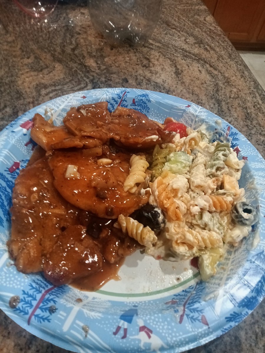 Roddickson9's tweet photo. Can I cook for u beautiful ladies out there 👅💋 https://t.co/y9TxIy7y3N