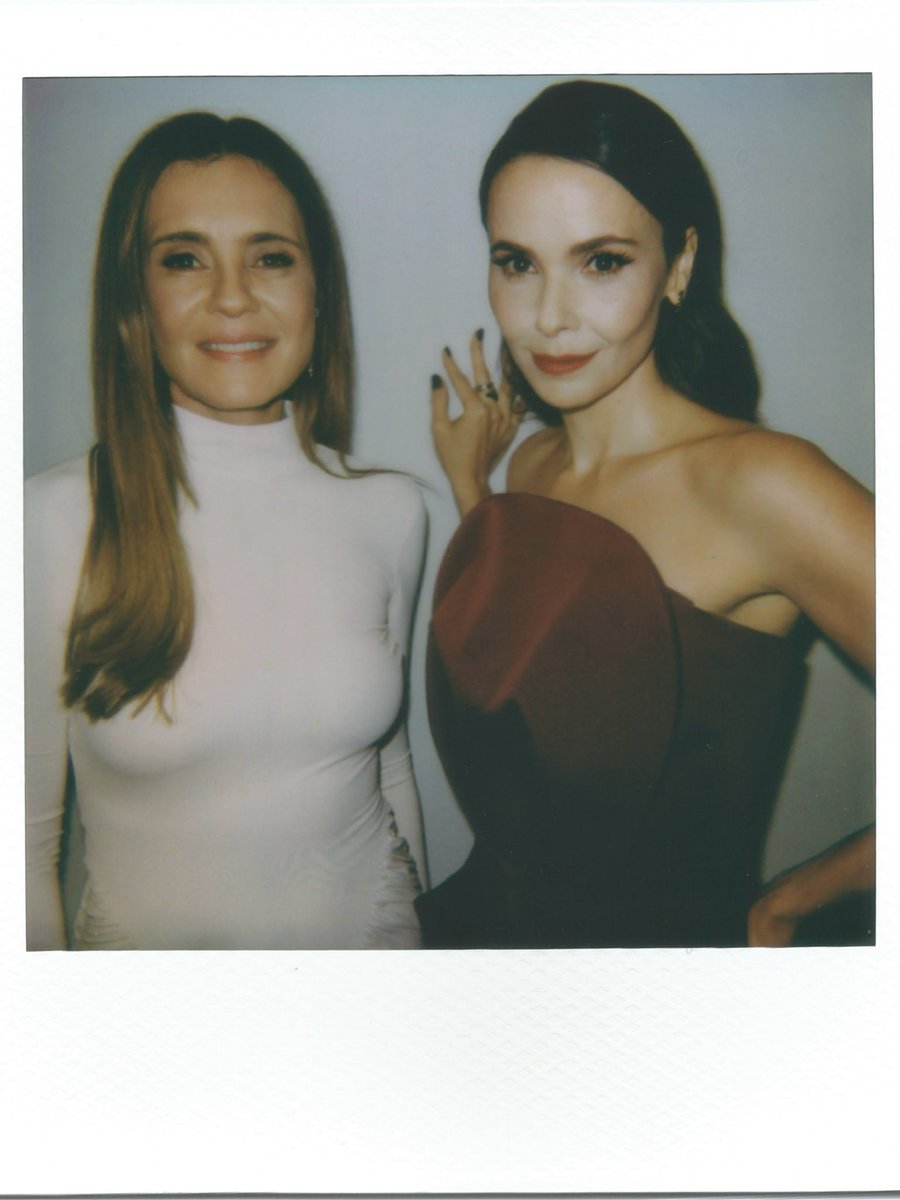 bestadrianest's tweet photo. adriana esteves &amp; debora falabella 2027. https://t.co/miGzwGqtkK