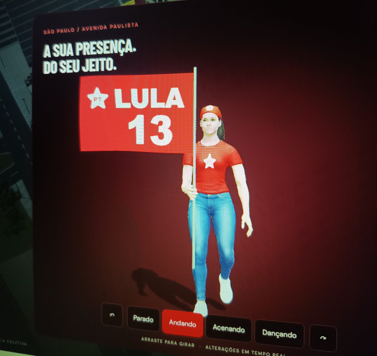 manustylxs's tweet photo. gente vsf tava chamando o rafael e ele nao tava me respondendo...cheguei no quarto pra ver se ele tava vivo e me deparei com ele fazendo ISSO no meu computador (sou eu na imagem https://t.co/830AU8Nrxh