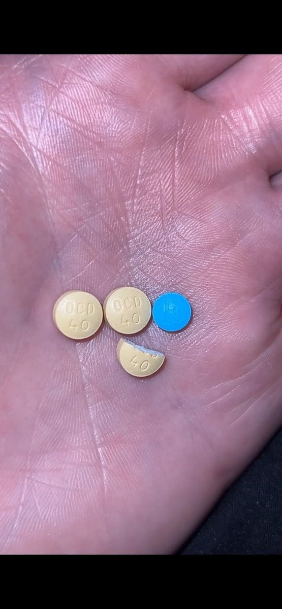 zhillacoke's tweet photo. Oxys ain't any thing new jsyk
#oxycodone #suboxy #oxypro
#oxys #OxyContin #pillshub https://t.co/3UJxx3WyxL