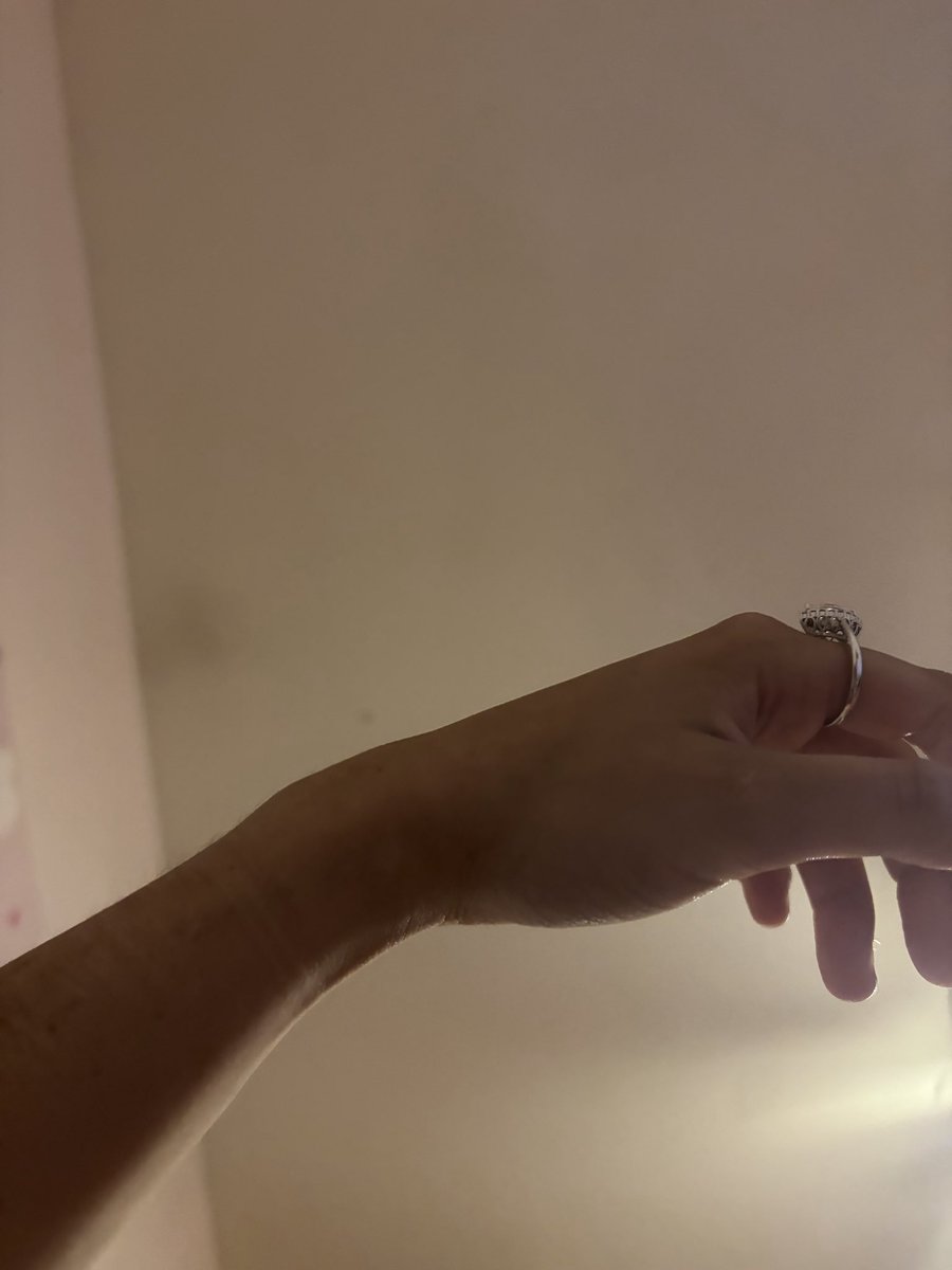 CigarexicChi's tweet photo. Wrist check :p need them to be smaller but it’s progress so we ball https://t.co/mGMInWTdKN