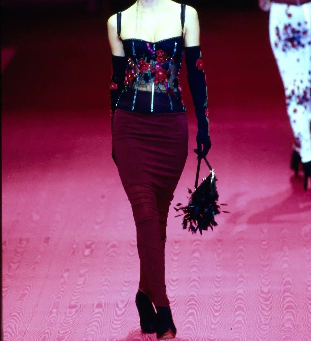 _ArchiveFashion's tweet photo. Dolce &amp; Gabbana, F/W 1997 https://t.co/vhcVLOdSnk