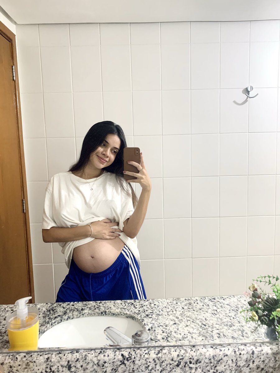 bellyssm's tweet photo. meio que eu fiquei muito linda também https://t.co/IOoQ0KiWDh