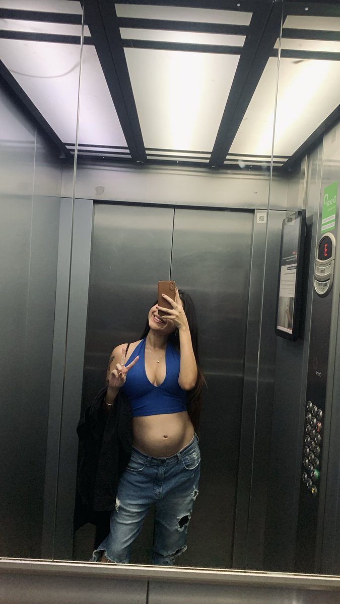 bellyssm's tweet photo. meio que eu fiquei muito linda também https://t.co/IOoQ0KiWDh