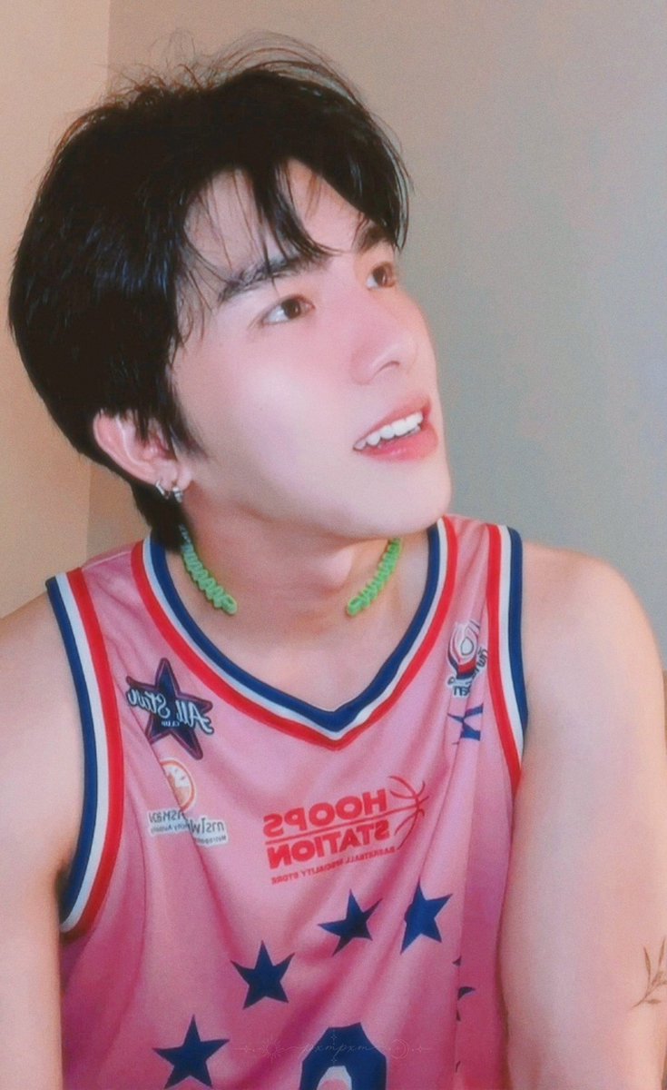 _pxmpxm's tweet photo. 🔆

#RVW https://t.co/LAKaEyBi4z