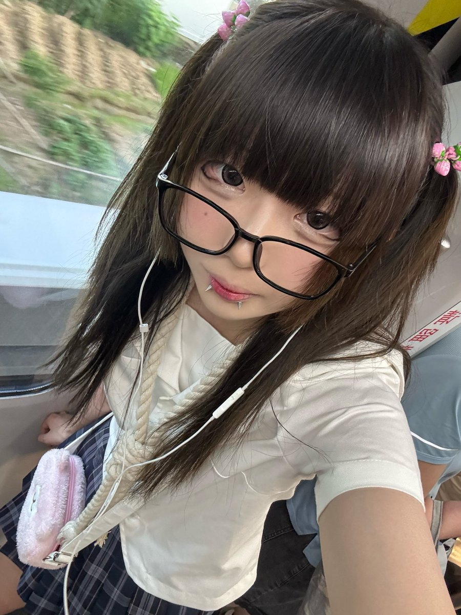 yuuya7643's tweet photo. #门槛妹 #线下 https://t.co/3nTJYpXsDL