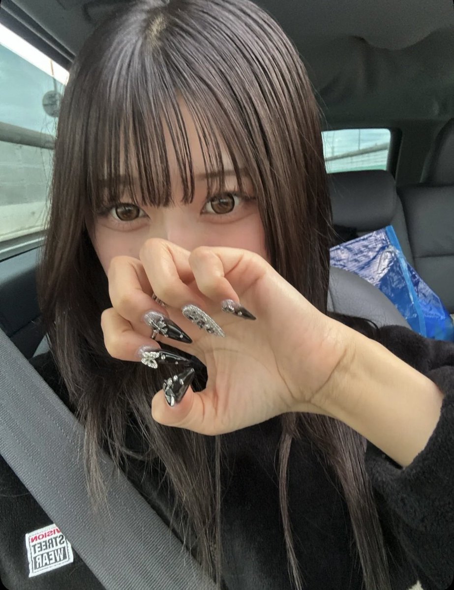 kyasuakaunt1363's tweet photo. 晒し依頼💕

名前:佐々木凛音(21)
住み:神奈川県戸塚
学校:明○○○大学
関係性:幼馴染
エロエピ:包茎が大好きで相手が包茎だと皮の中に指を入れて我慢汁かき混ぜてその指を自分で舐めるのがすき💕
#比べ合い　#リア友晒し　#晒し依頼 https://t.co/JNntYYgtZk