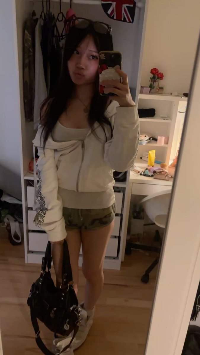 pamipompp's tweet photo. When can I get cummies 

#degrading #nsfw #agegap #daddykink https://t.co/ABeWJRHGAt