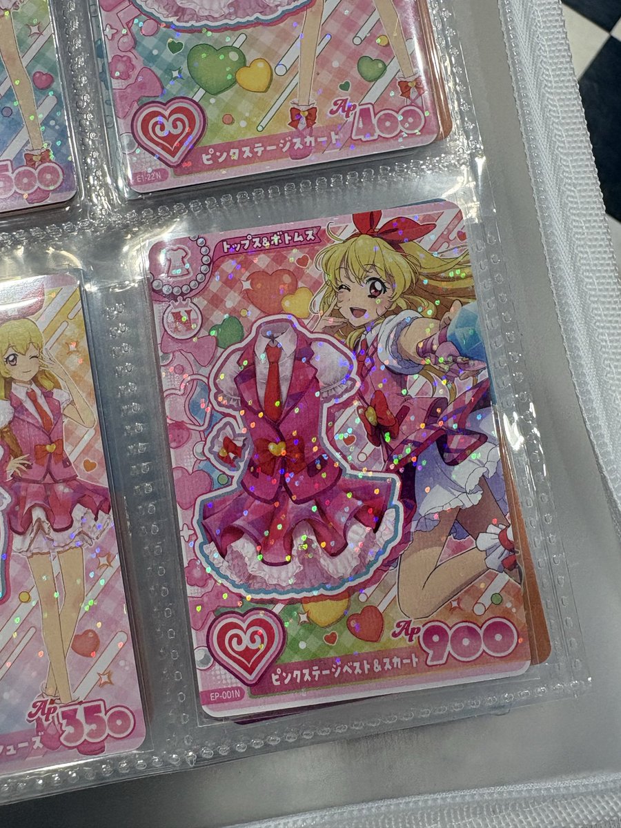 aikatsu_pomcha's tweet photo. めっちゃ行列できてて
みんなアイカツかと思ったら
全然違って 無事ゲット https://t.co/GIPbBBaaMa