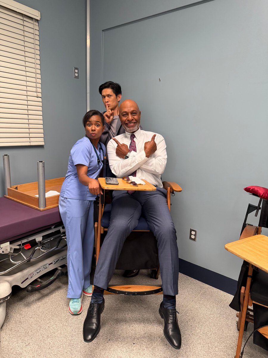 GreysABC tweet picture