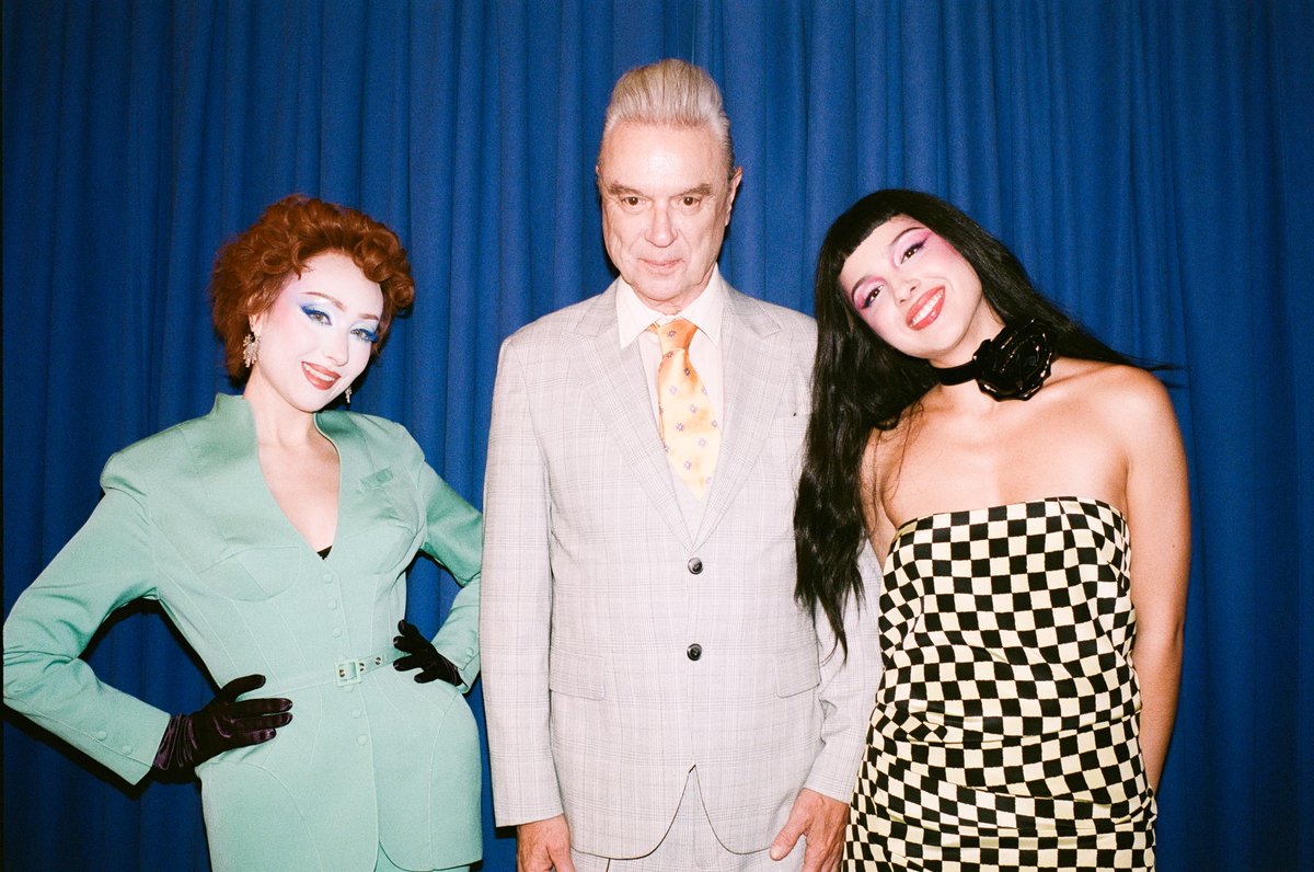 oliviarodrigo's tweet photo. watch the "expectations" video out now. huge shoutout to David Byrne for the most incredible cameo ever!!! https://t.co/rDS17wY1Zv https://t.co/P6f77rOFxF