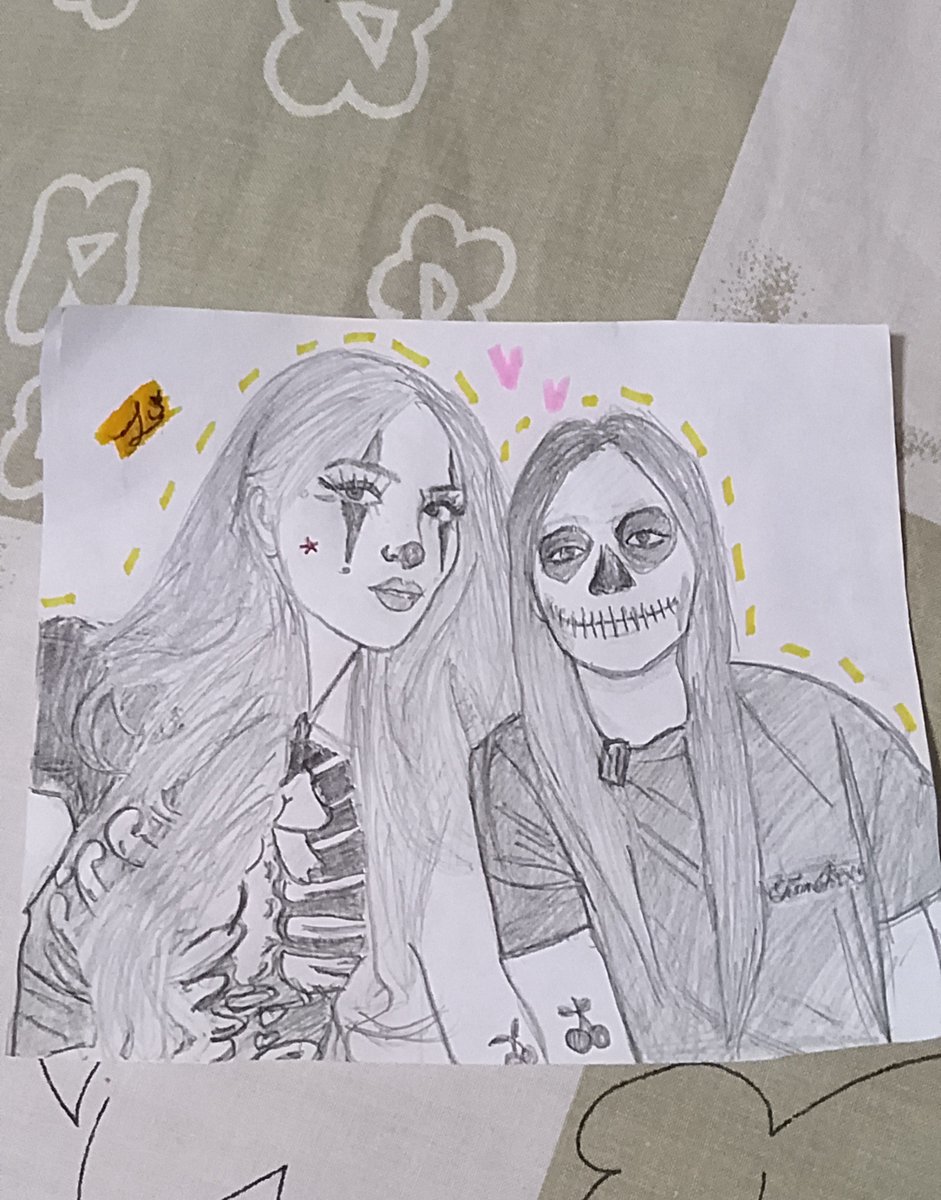 Fresitadeari's tweet photo. . ݁₊ ⊹ . ݁˖ . ݁༉‧₊˚.🎃 💀. ݁₊ ⊹ . ݁˖ . ݁༉‧₊˚.

`|| @samyrivera  @arigameplays|| 

otra vez yo haciendo dibujitos de mis favs porque simplemente NO PUEDO evitarlo 😭💗🎨 RIVARI MI ROMAN EMPIRE. https://t.co/jSIZRWOKIw
