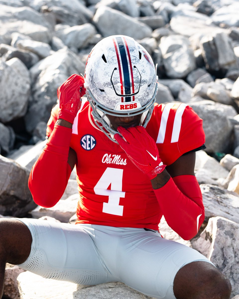 SSN_OleMiss's tweet photo. A BEAUTIFUL sight 😮‍💨🔥 https://t.co/2OARci34i4