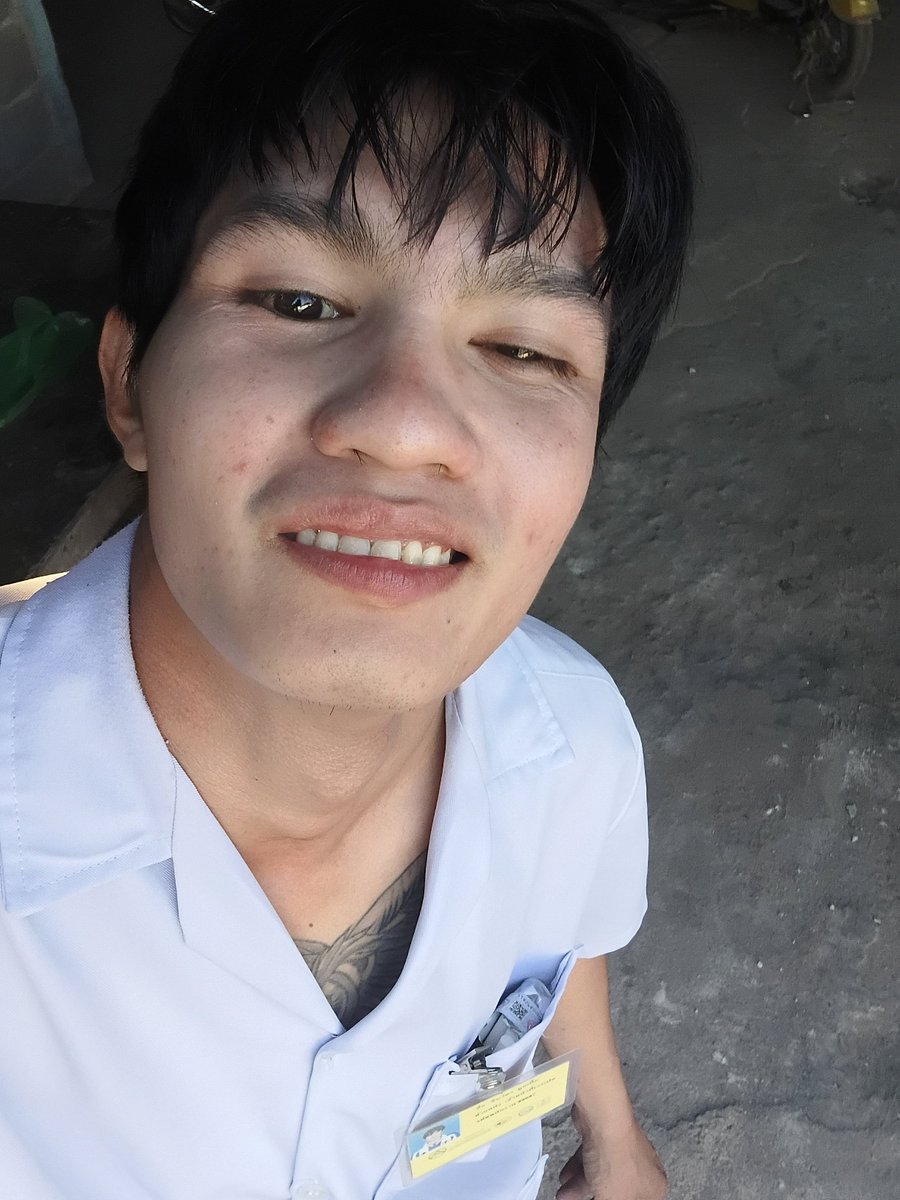 rdrqsgC's tweet photo. ถึงผมจะลำบากแค่ไหน
ผมก็ไม่เคยคิดจะโกงใครกิน เพราะรู้ดีว่า
ชีวิตของคนโกง
ไม่ว่าจะทำอาชีพไหน ก็ไม่มีวันเจริญ👌👌 https://t.co/I4Wnp2Oa9H