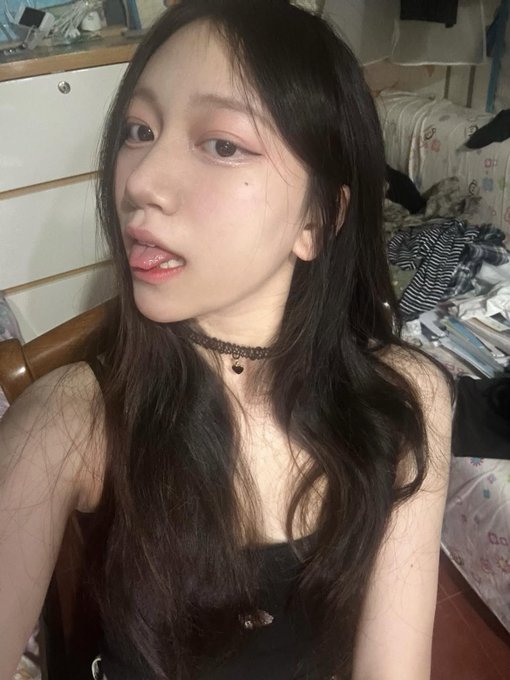 CTMshuijun's tweet photo. 继续上供！！我真的不要🚪        

真的给b看 不信你试试          

我真的是女菩萨🙈🙈  

流言111我秒发！！！ https://t.co/k5d5AO6JvE