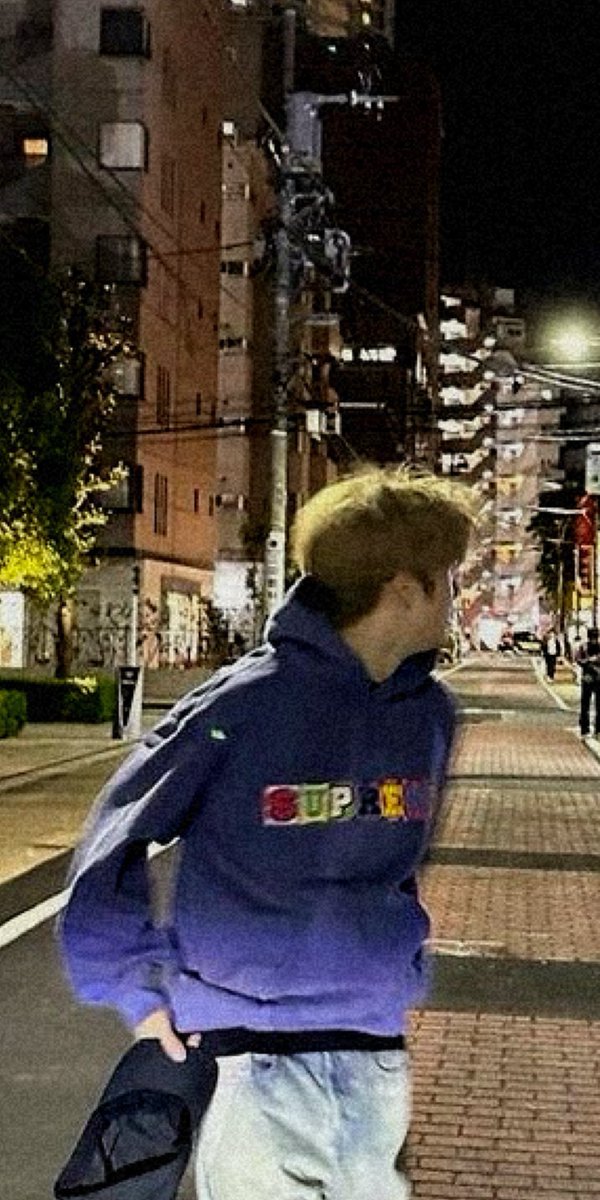 junqjaee's tweet photo. Pov : he is your boyfriend , right? https://t.co/yc2n7XU7q0