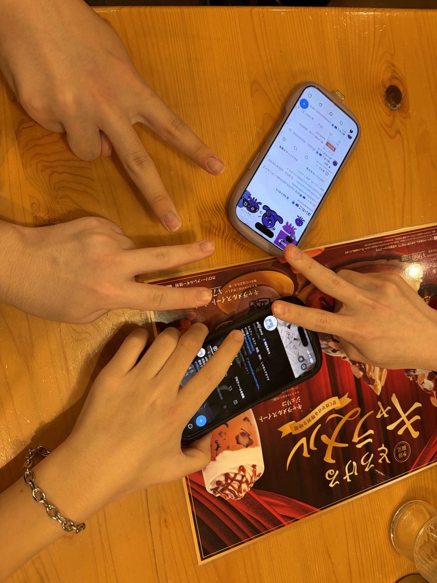 Alfort_milk1's tweet photo. ひまりで会った人たちと突発オフ会！
朝の5時に急に決まったw https://t.co/x8cUKwys0o
