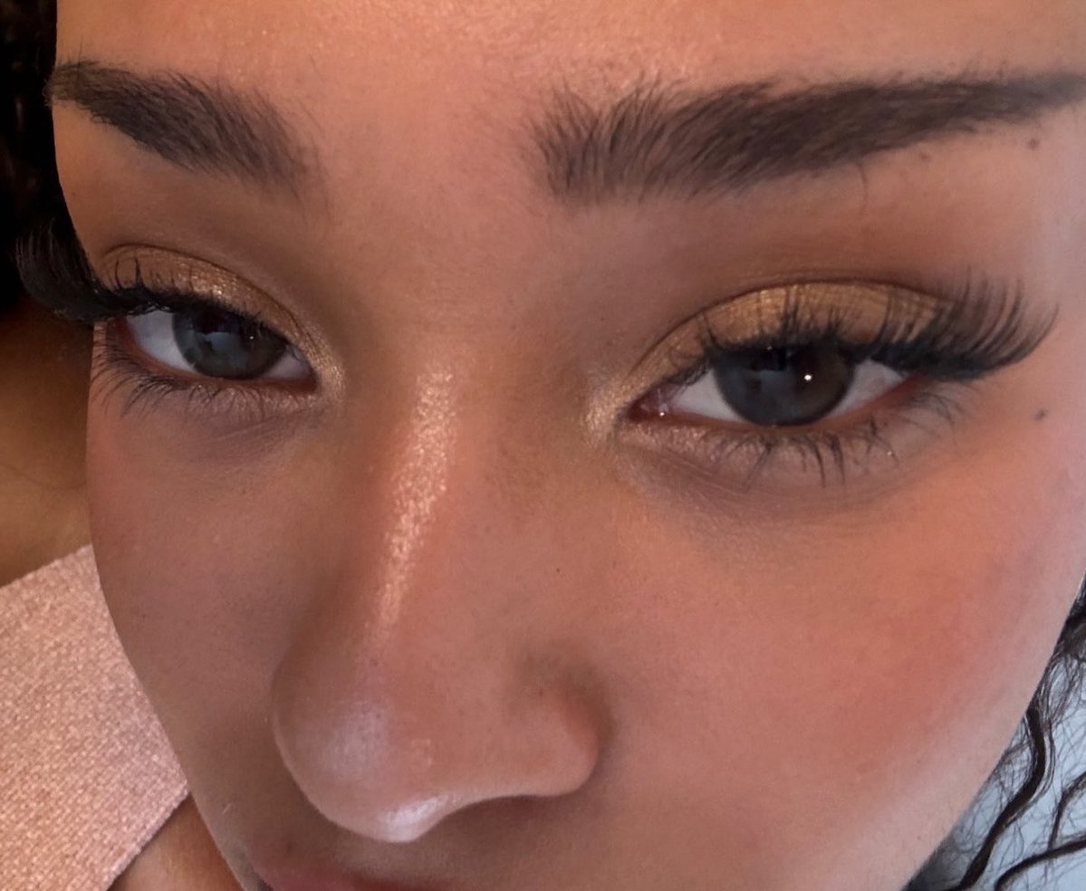 manoniverse's tweet photo. the most alluring set of eyes i've ever seen https://t.co/35Ist2A10w