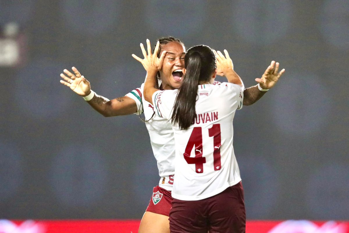FFERJ's tweet photo. 🟣 COPA DO BRASIL FEMININA 🟣

No primeiro jogo das quartas de final, Fluminense supera o Flamengo por 2 a 1, na noite desta quinta-feira (15/10). A partida de volta será na próxima semana (22/10), às 19h, novamente no Luso Brasileiro.

📸 FERJ https://t.co/3I11u4ApQZ