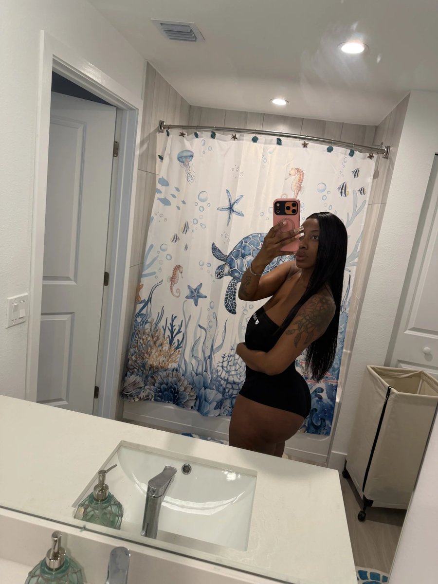 thickasMorgan's tweet photo. FaceTime till you finish, custom vids, filthy JOI & full dropbox dm me rn https://t.co/mcr4NmEprC