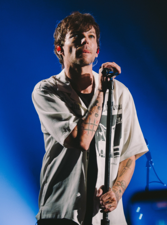 1Dnews_Control's tweet photo. 💙 Admins are currently recovering and picking their jaws off the floor. We will resume with updates shortly.

#hdwgh #hdwghTokyo #LouisTomlinson 

���vaaalllentine https://t.co/nhN2hw3I4l